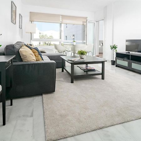Pr45- Beach Front Apartment Puerto Banus Marbella Eksteriør billede